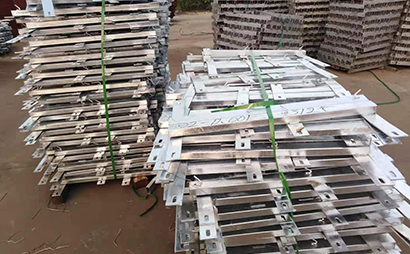 高鐵刺絲滾籠支架 高鐵刺絲滾籠支架