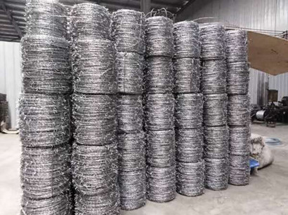 刺鐵絲.jpg 刺鐵絲.jpg