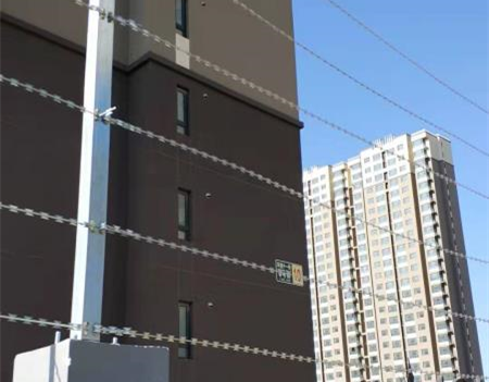 刺鋼絲直條.png 刺鋼絲直條.png