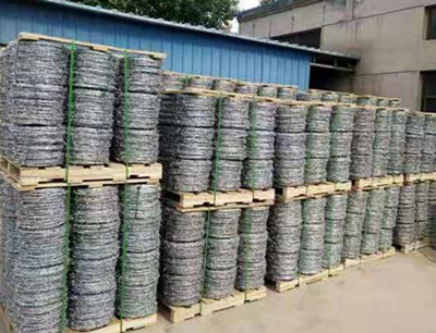 刺鐵絲.jpg 刺鐵絲.jpg