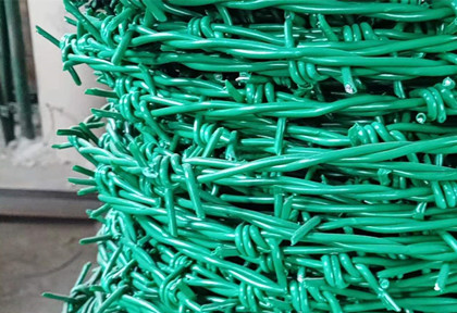 PVC包塑刺鐵絲網.jpg PVC包塑刺鐵絲網.jpg